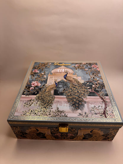 Raafiaura Premium Gifting Box